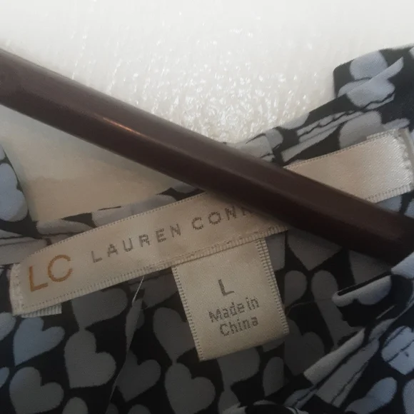 Lauren Conrad Back Bow Tie Heart Patterned Blouse Sz L - Picture 5 of 6